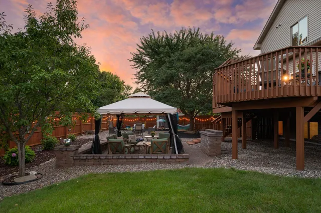 $3,500 | 4133 Sunset Trail North, Brooklyn Park, MN 55443