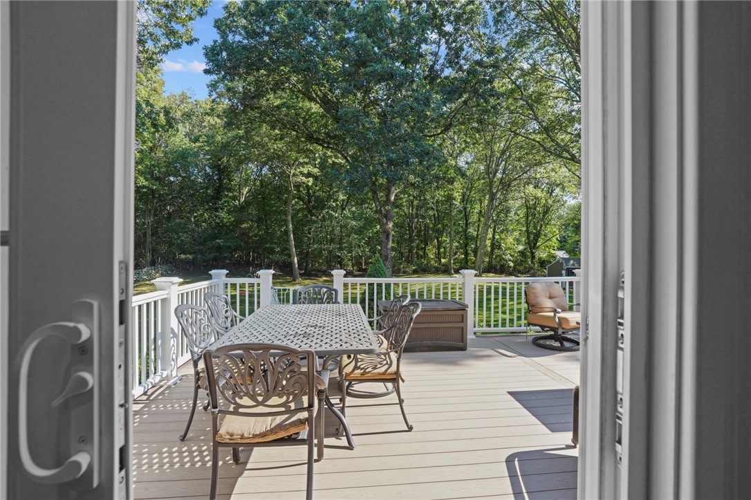 2420 Division Road East Greenwich, RI 02818 - Photo 10 of 33 Gallery Image 10