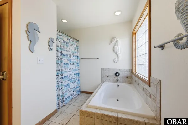 $899,000 | 767 Gulfstream Court, Corolla, NC 27927