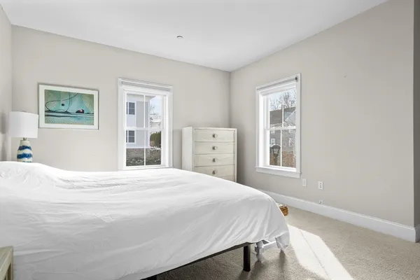 $515,000 | 441 Essex Street, Unit 202, Swampscott, MA 01907