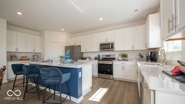 $473,900 | 2571 Kingman Drive, Whitestown, IN 46075