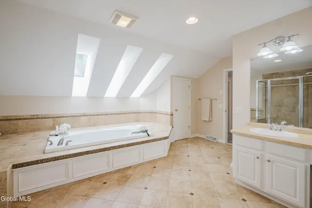 $5,000 | 24 Forest Drive, Voorheesville, NY 12186