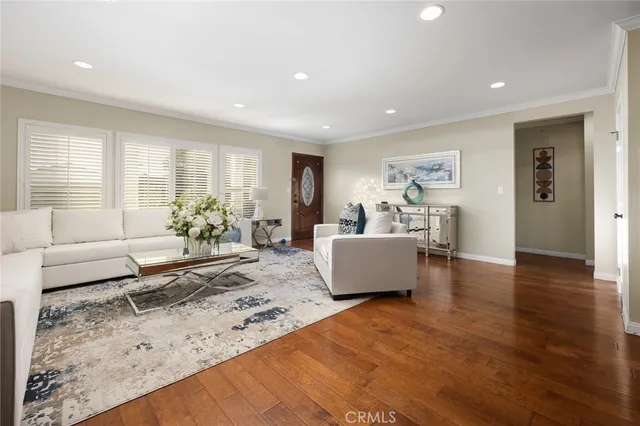 $1,198,000 | 4928 El Monte Avenue, Temple City, CA 91780