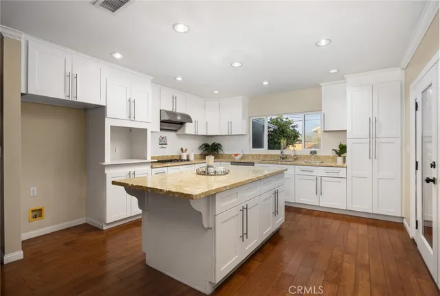 $1,198,000 | 4928 El Monte Avenue, Temple City, CA 91780