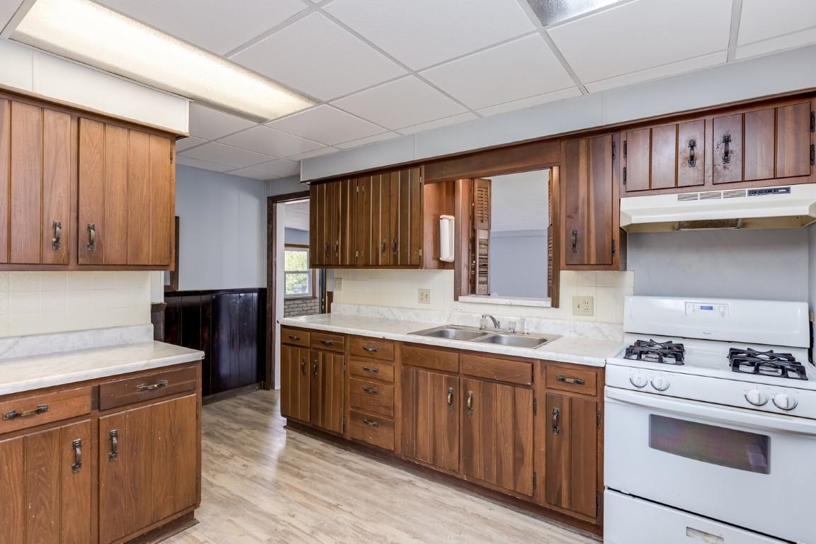901 State Street Washington, IL 61571 - Photo 9 of 26 Gallery Image 9