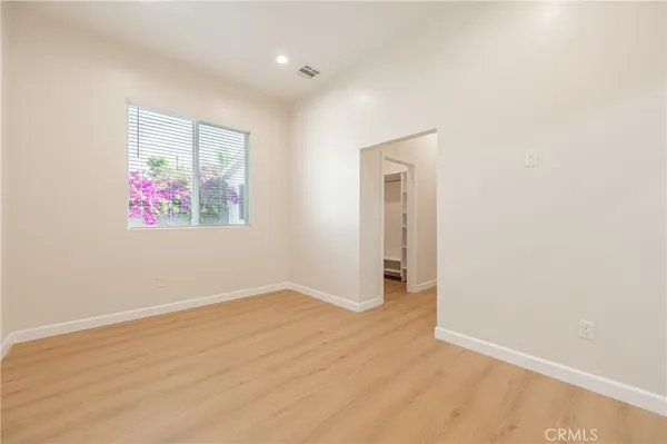 $3,800 | 7514 Forbes Avenue, Lake Balboa, CA 91406