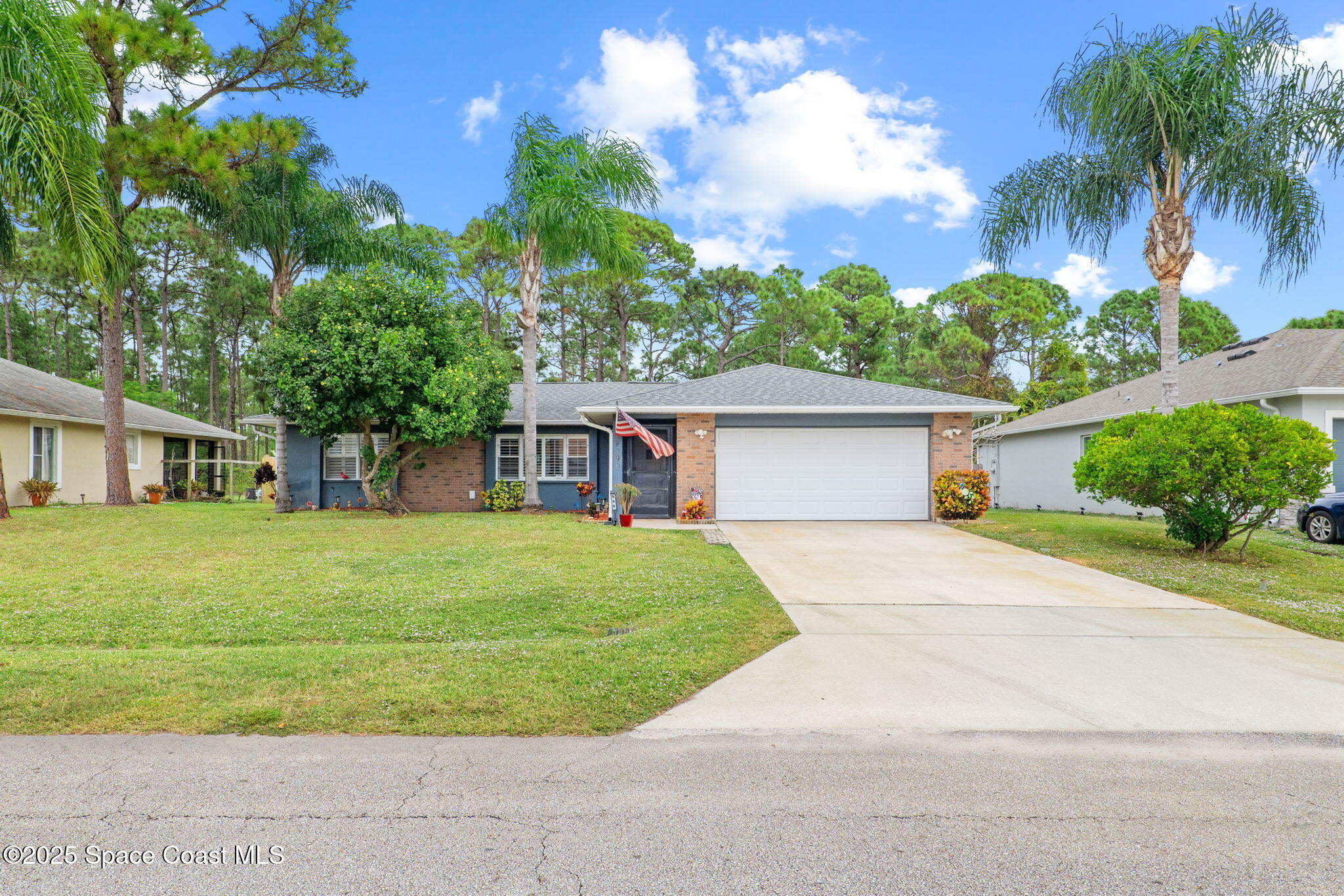 999 Emerald Road Southeast Palm Bay, FL 32909 - Photo 2 of 25 2-web-or-mls-Emerald-2