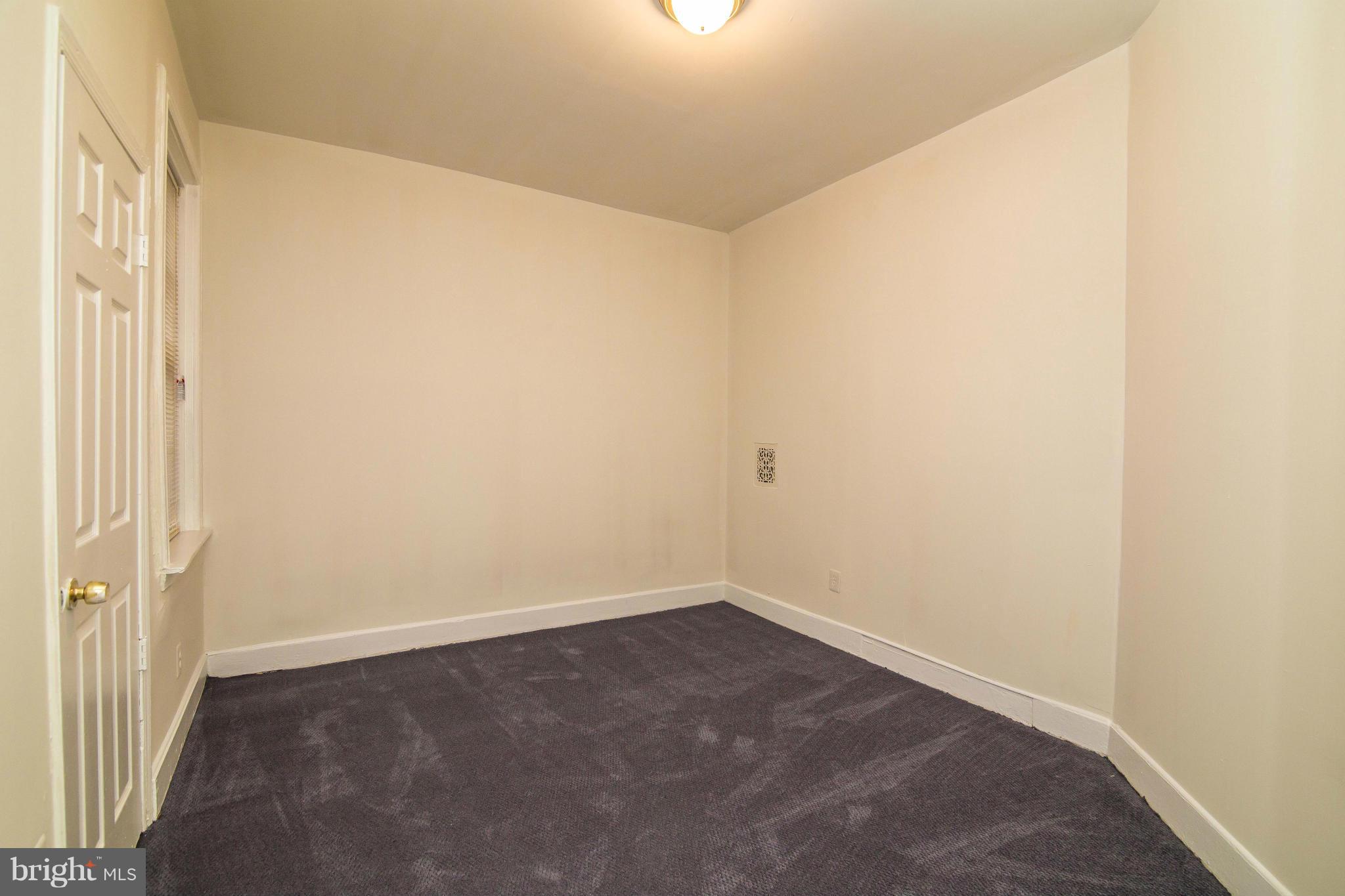 617 Park Road Northwest Washington, DC 20010 - Photo 23 of 28 Bedroom