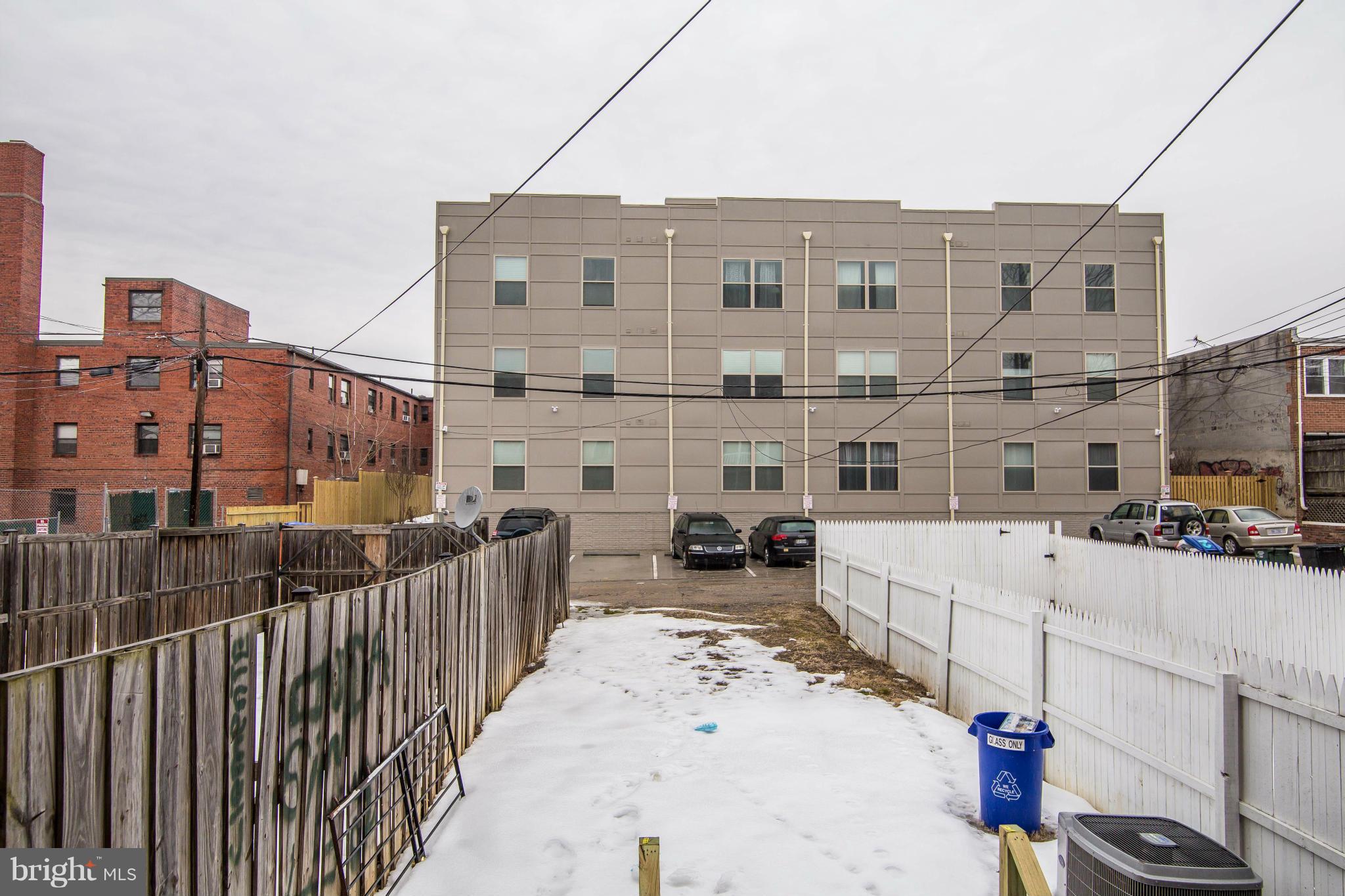 617 Park Road Northwest Washington, DC 20010 - Photo 4 of 28 Exterior (Rear)
