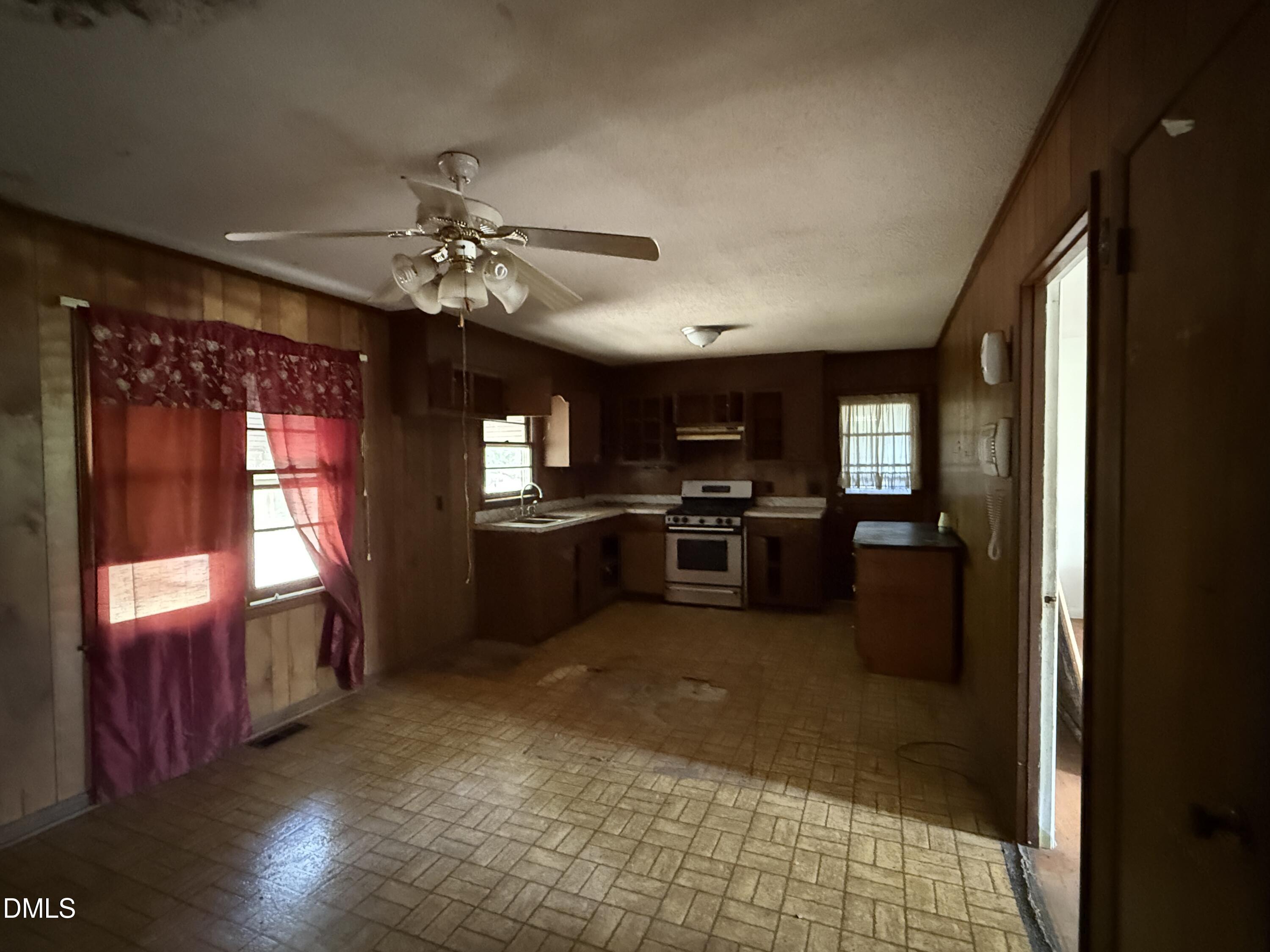 1025 Evans Road Cary, NC 27513 - Photo 6 of 30