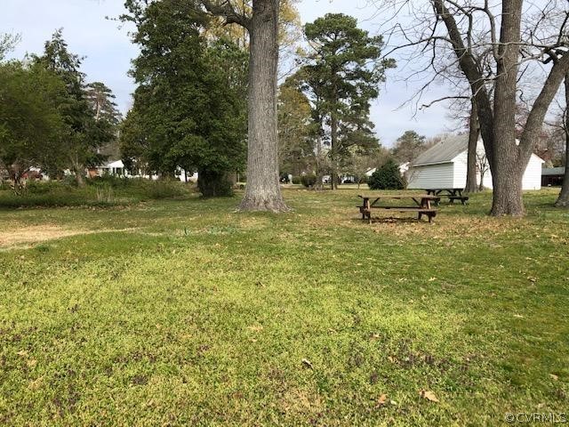 1431 Lafayette Road Gloucester Point, VA 23062 - Photo 24 of 30 Gallery Image 24