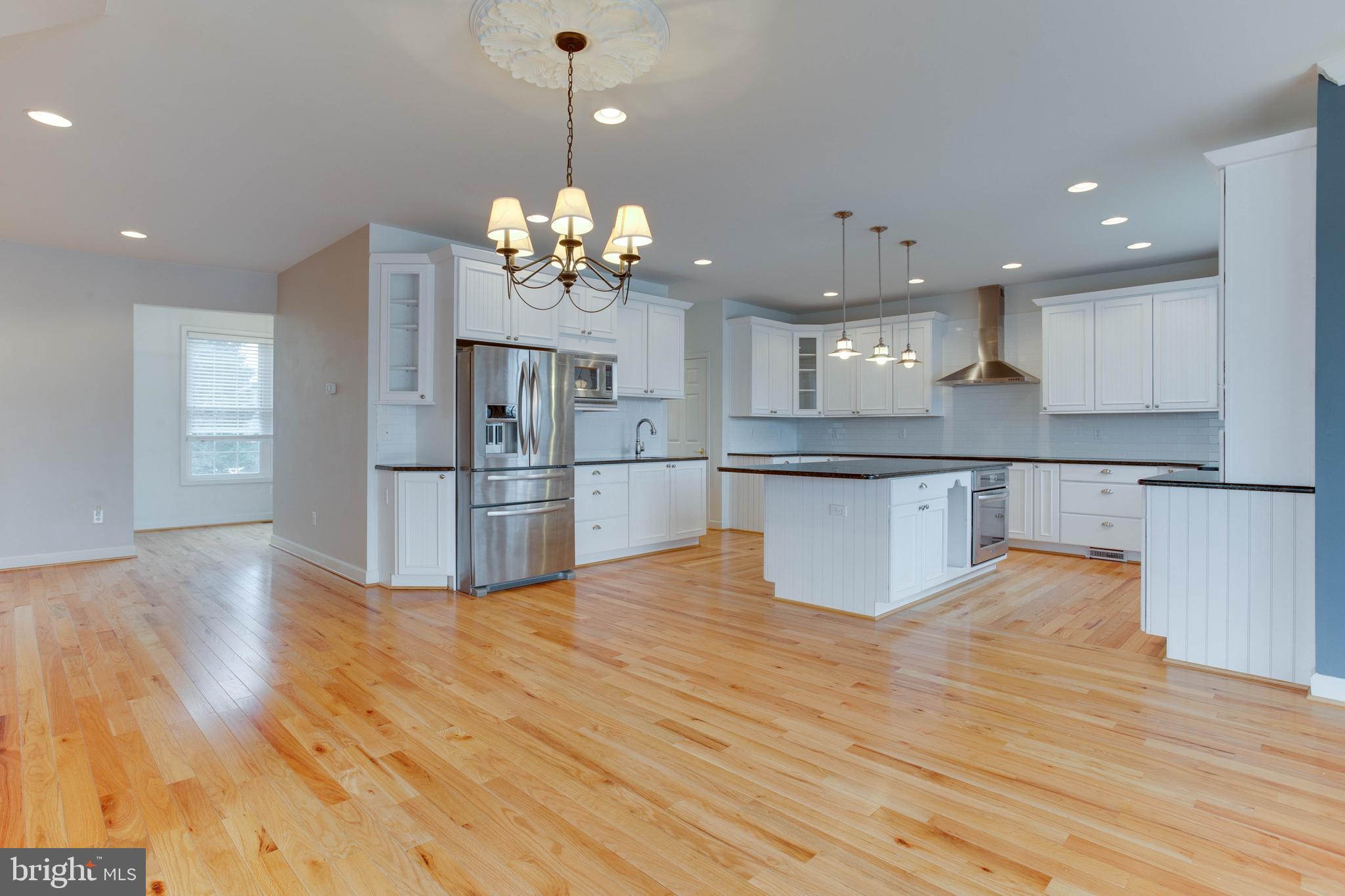450 Forest Beach Road Annapolis, MD 21409 - Photo 16 of 96 Gallery Image 16
