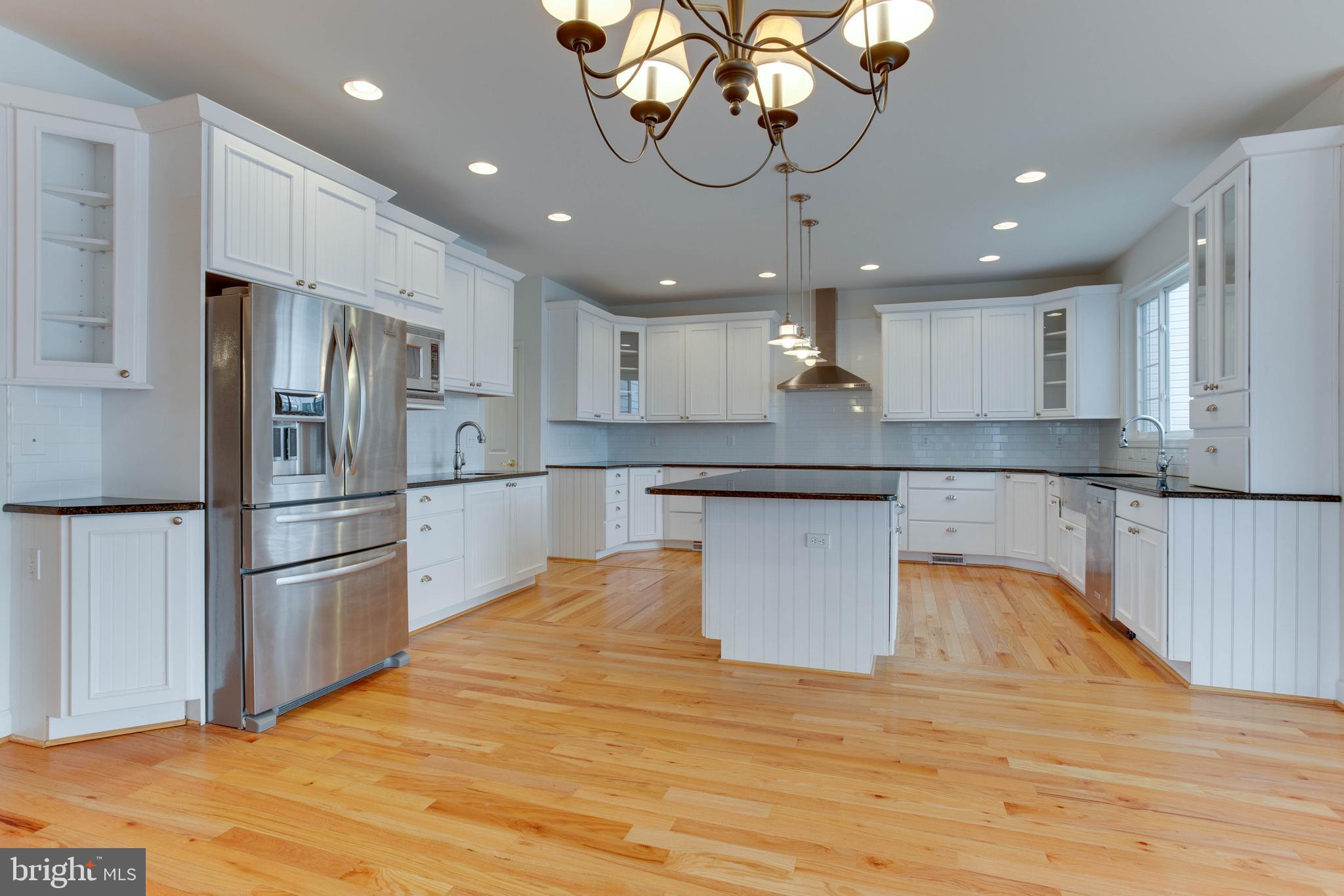 450 Forest Beach Road Annapolis, MD 21409 - Photo 17 of 96 Gallery Image 17