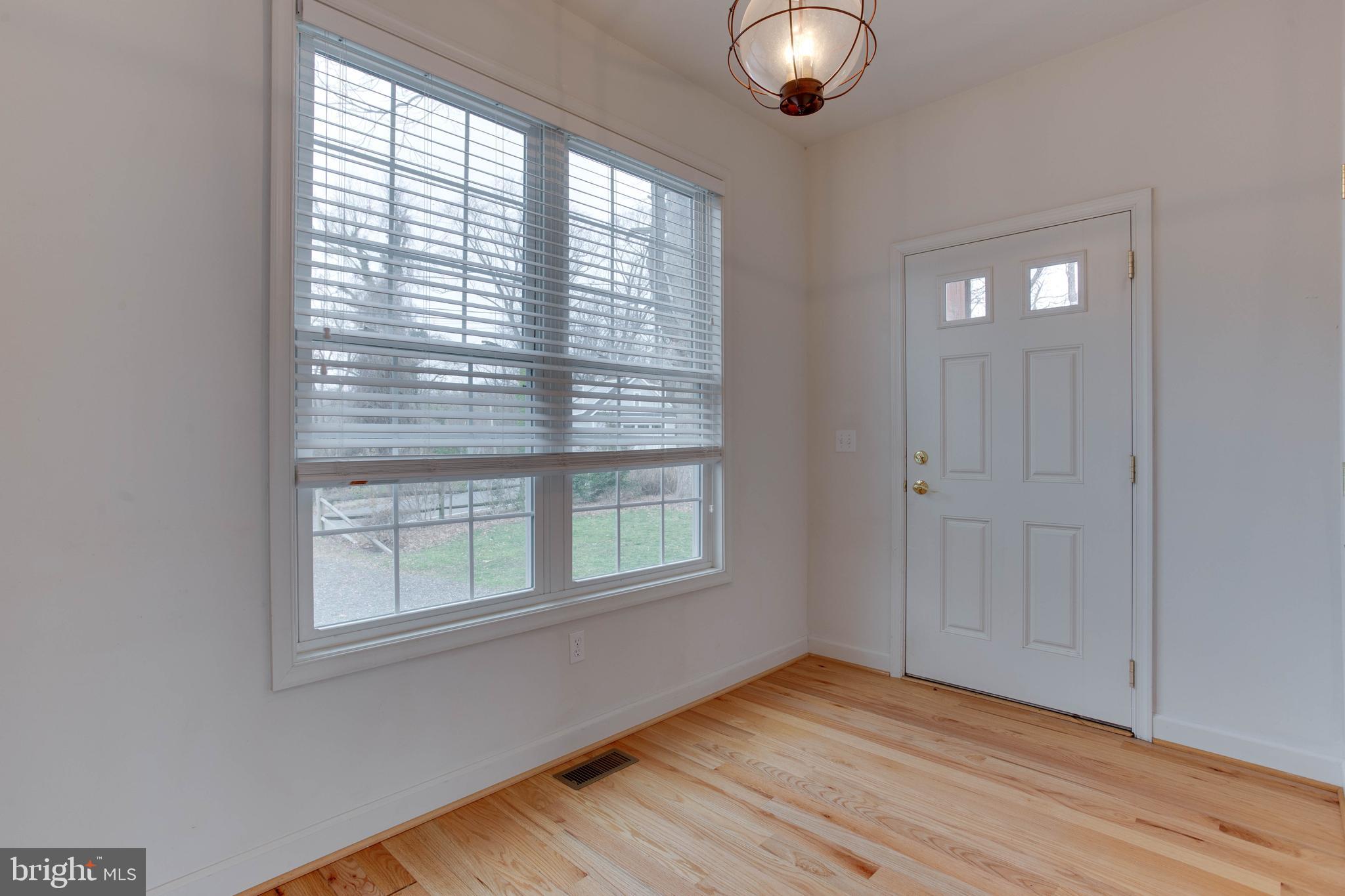 450 Forest Beach Road Annapolis, MD 21409 - Photo 10 of 96 Gallery Image 10