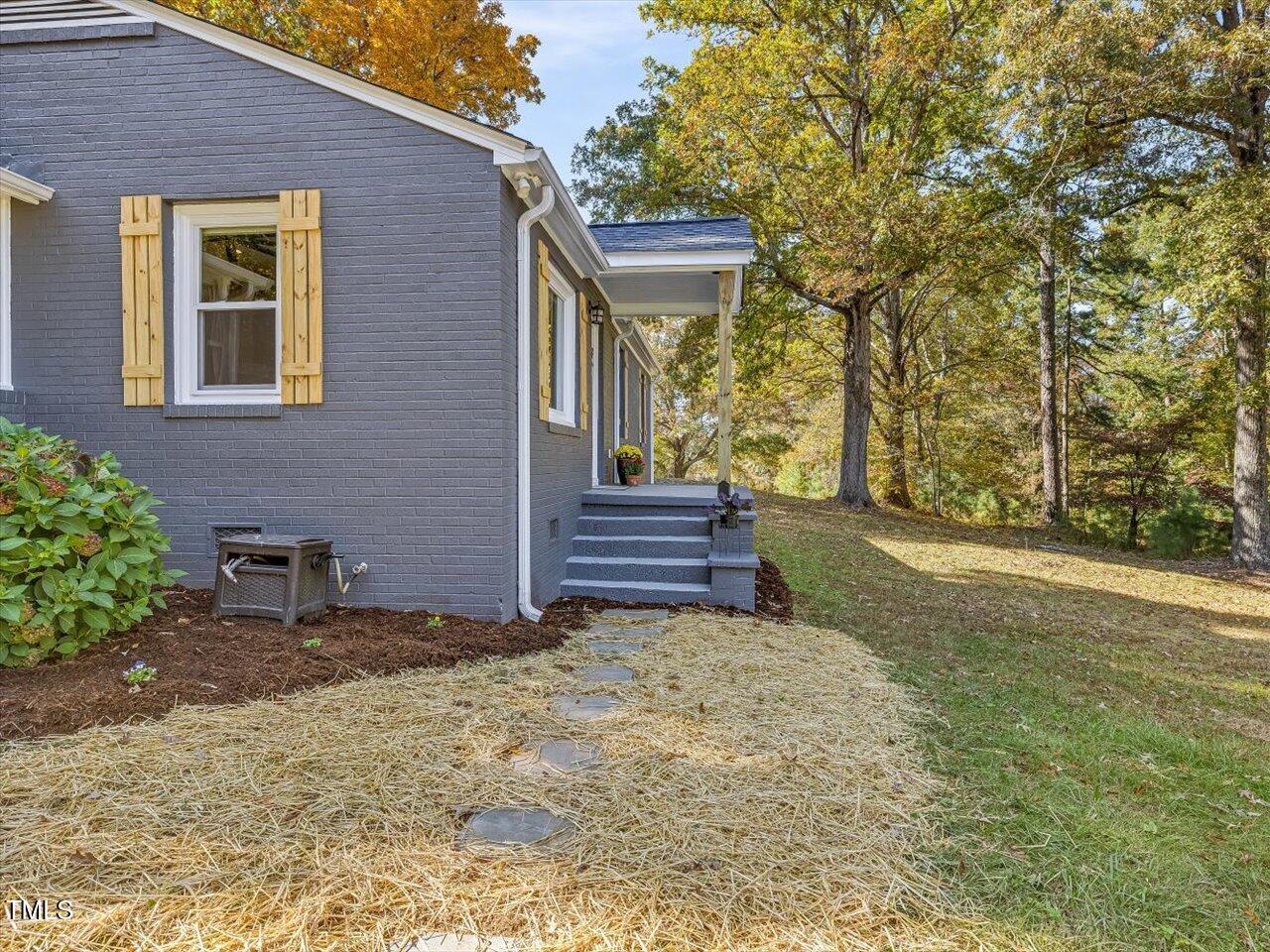 2146 Bowers Store Road Siler City, NC 27344 - Photo 40 of 73 08-Walkway
