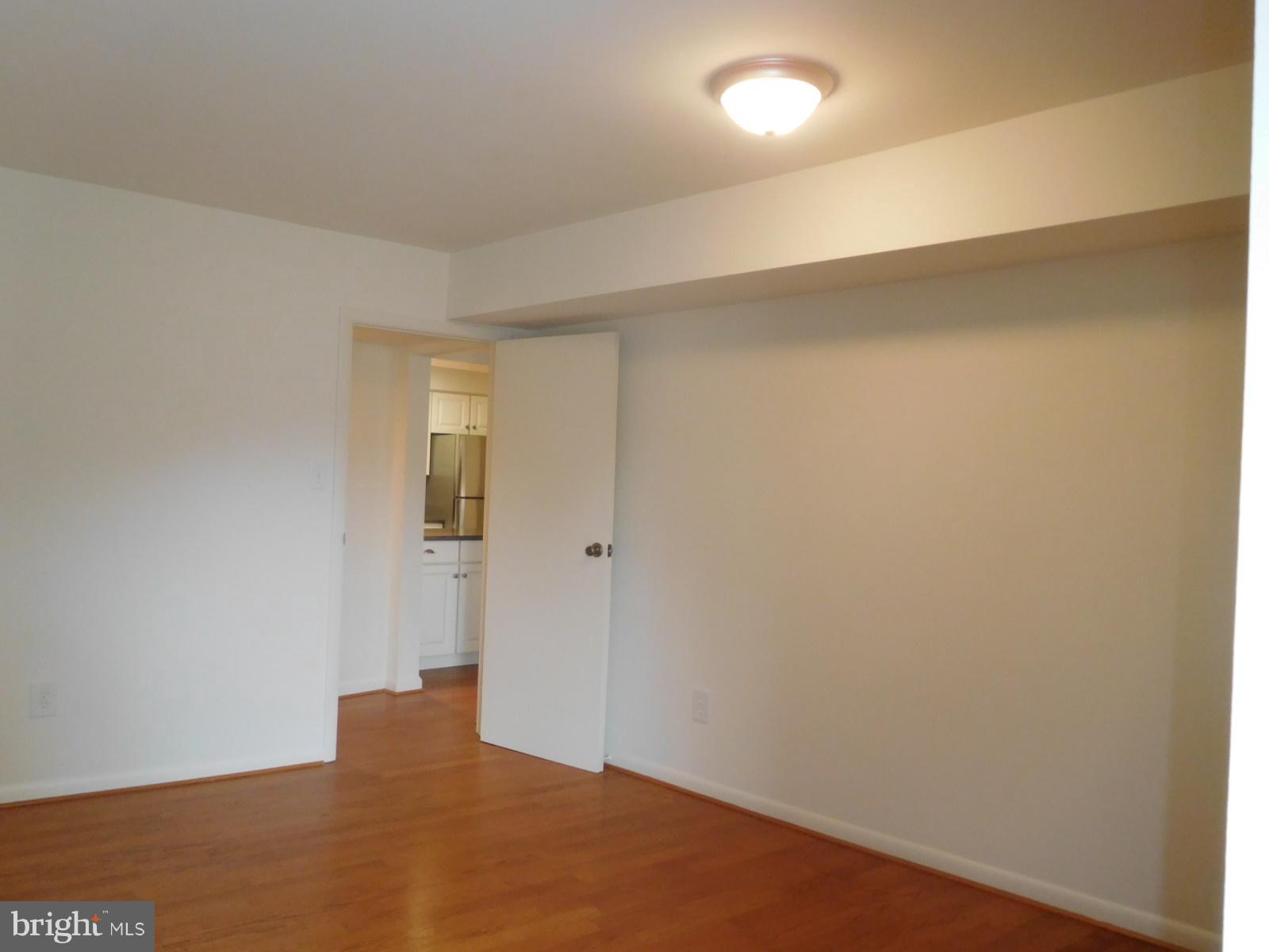 5800 Royal Ridge Drive, Unit L Springfield, VA 22152 - Photo 12 of 17 Bedroom