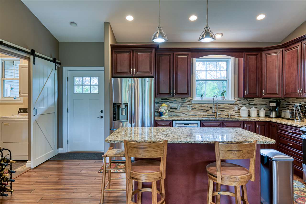778 West River Road Traverse City, MI 49696 - Photo 19 of 56 1875176-18.JPG