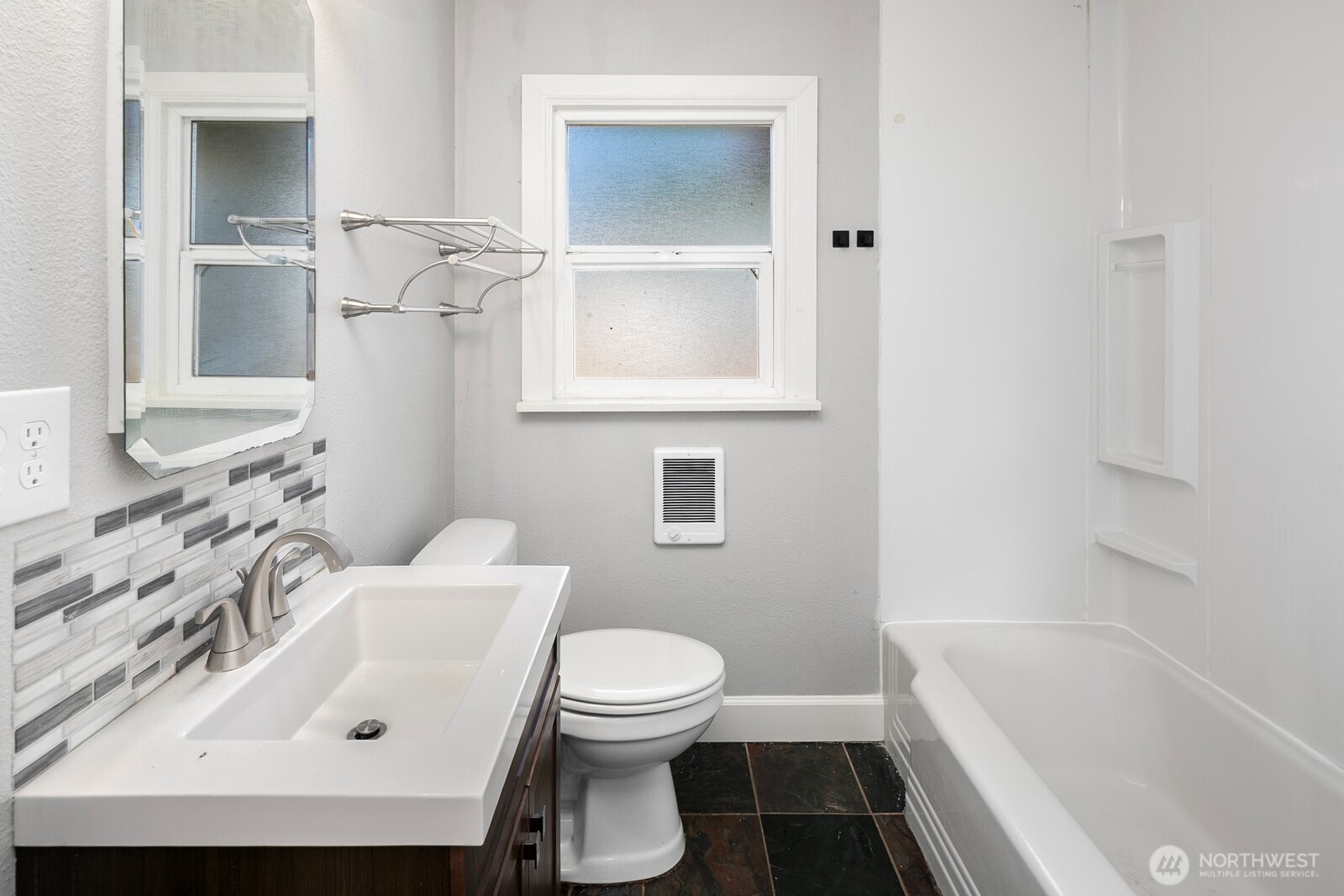 346 Pelly Avenue North Renton, WA 98057 - Photo 15 of 23 Gallery Image 15