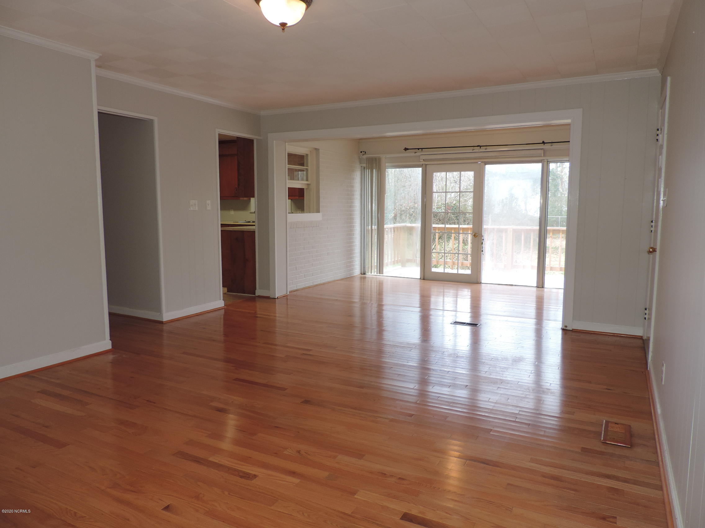 411 Flanners Beach Road New Bern, NC 28560 - Photo 12 of 44 DSCN9533