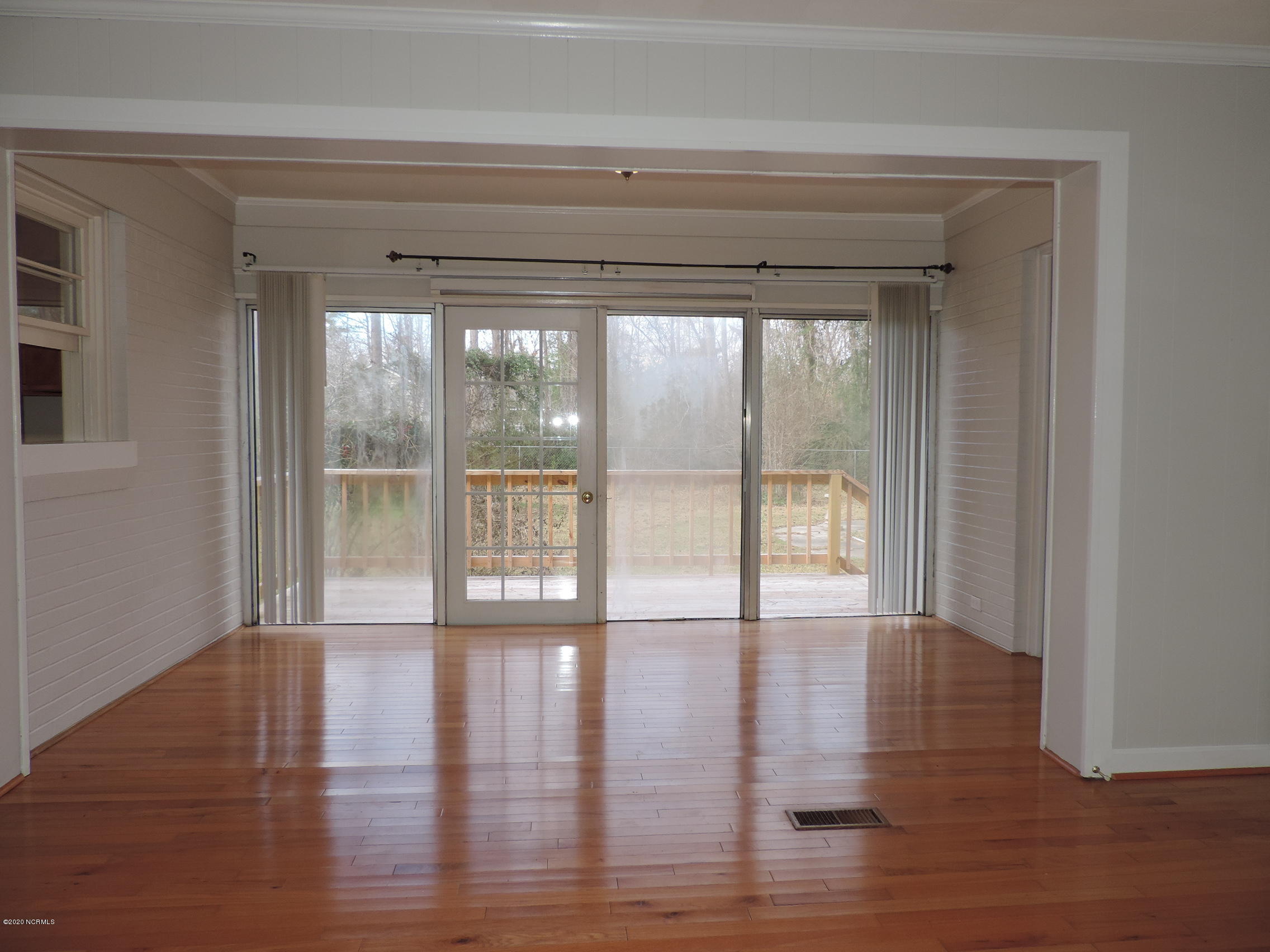 411 Flanners Beach Road New Bern, NC 28560 - Photo 13 of 44 DSCN9537