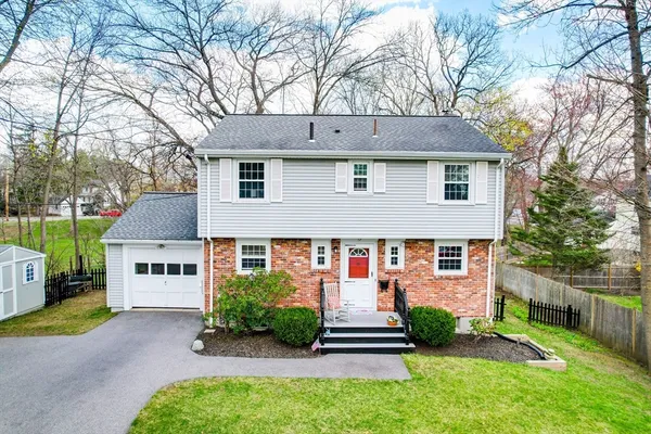 $699,900 | 13 Normal Hill Road, Framingham, MA 01702