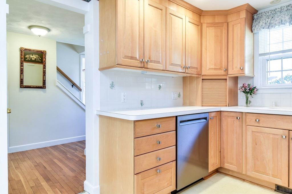 13 Normal Hill Road Framingham, MA 01702 - Photo 13 of 28