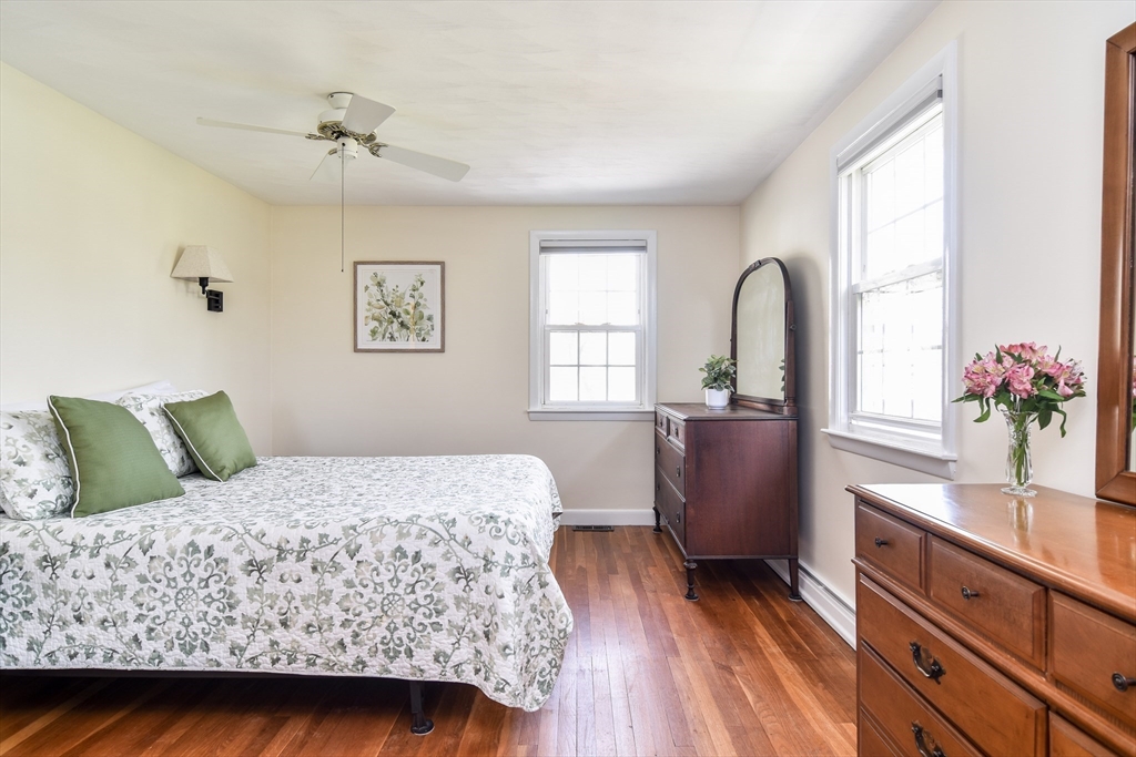 13 Normal Hill Road Framingham, MA 01702 - Photo 17 of 28