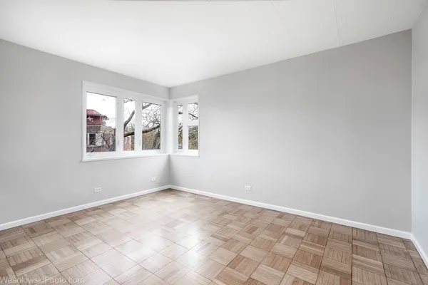 $159,000 | 7210 Oak Avenue, Unit 4SW, River Forest, IL 60305