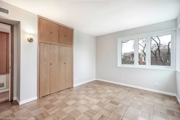 $159,000 | 7210 Oak Avenue, Unit 4SW, River Forest, IL 60305