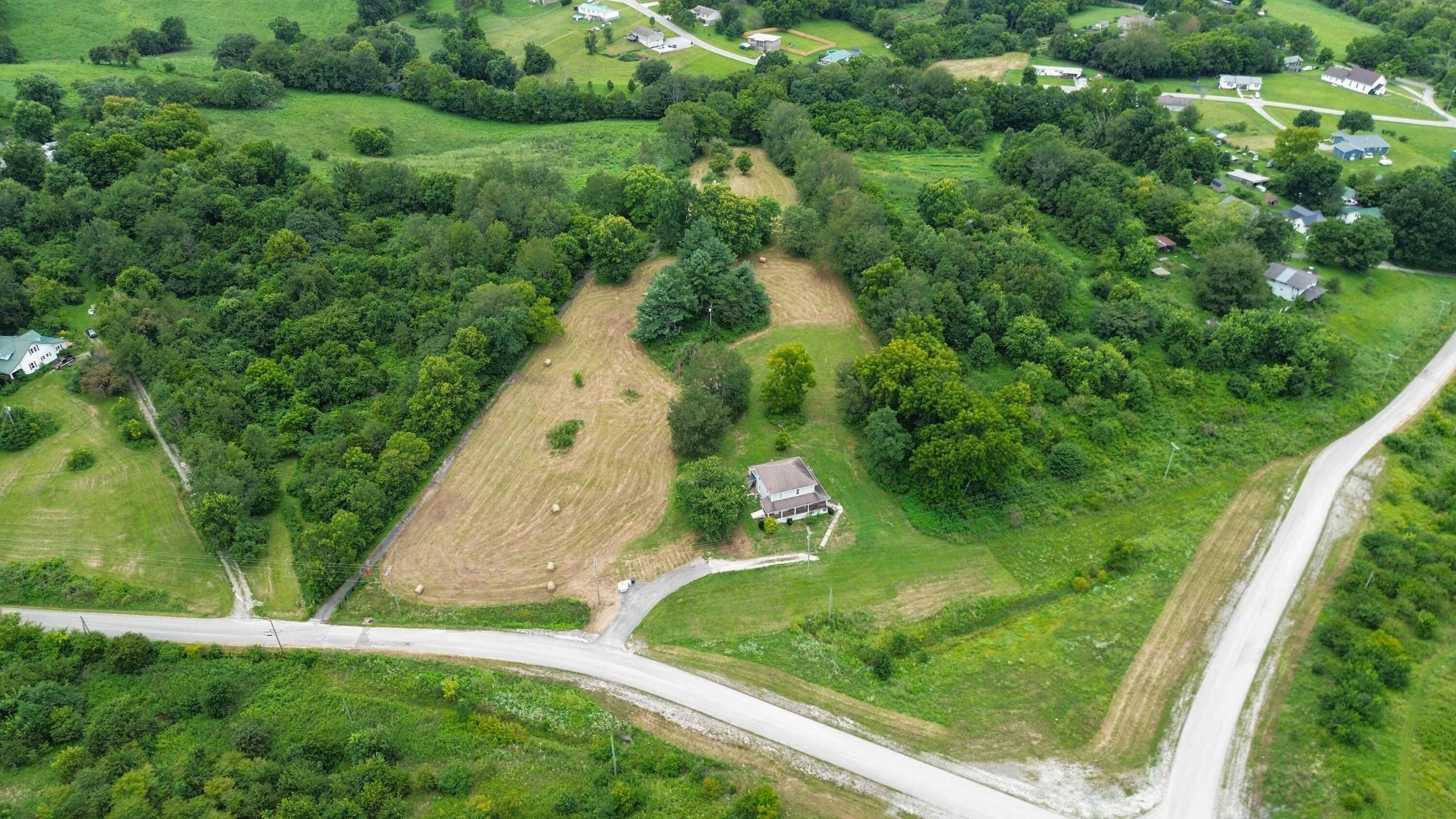 845 Copperhead Road Paint Lick, KY 40461 - Photo 8 of 45 013 (4)