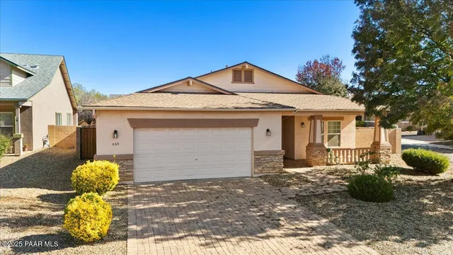 $489,000 | 669 North Blanco Court, Dewey, AZ 86327