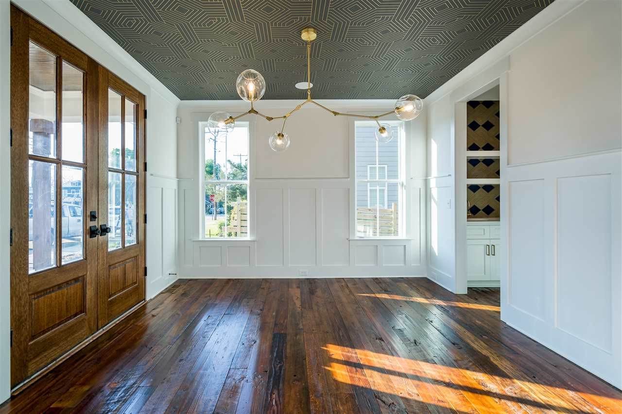1703 Center Road Raleigh, NC 27608 - Photo 4 of 30 Photo 4