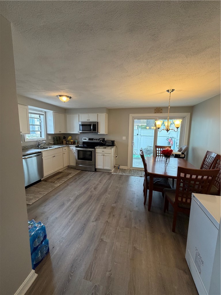 29 Matson Avenue, Unit 35 Providence, RI 02909 - Photo 2 of 25