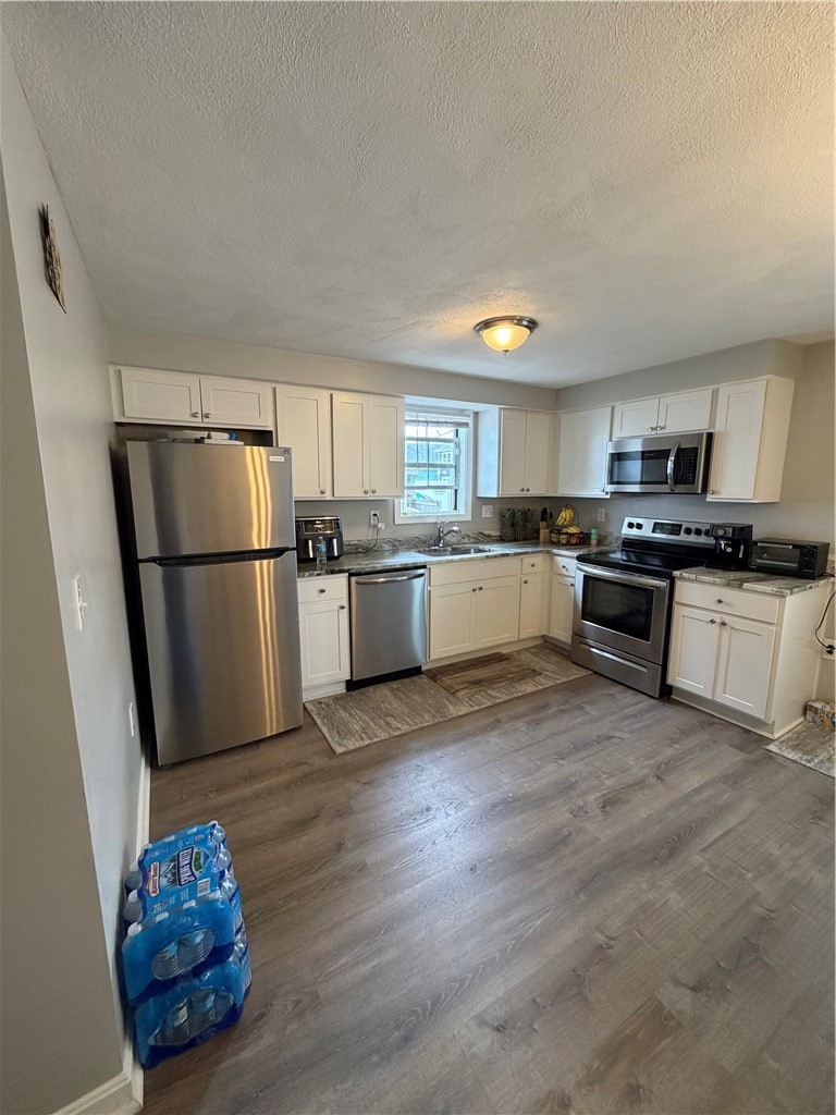 29 Matson Avenue, Unit 35 Providence, RI 02909 - Photo 3 of 25
