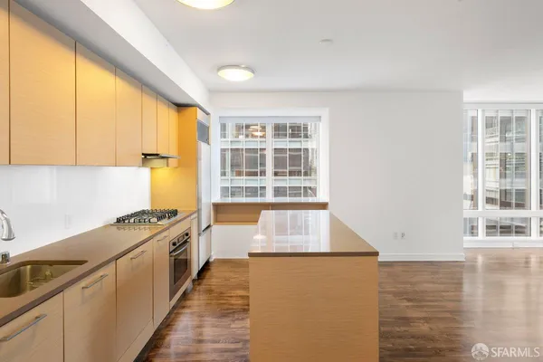 $725,000 | 301 Mission Street, Unit 7C, San Francisco, CA 94105