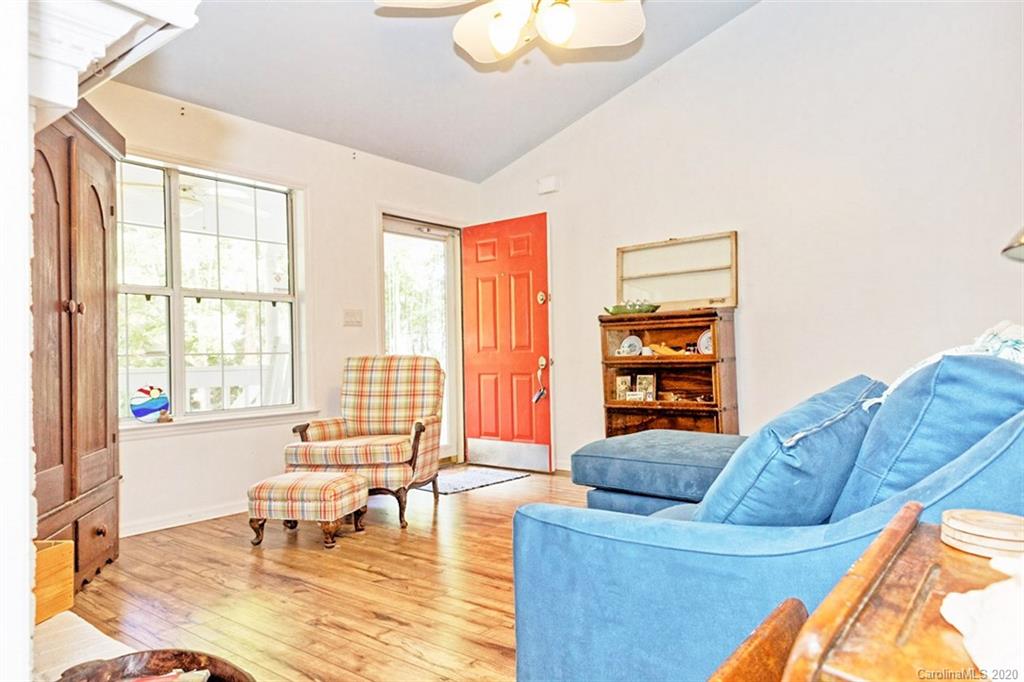 264 Bubbling Well Road Denver, NC 28037 - Photo 11 of 43 Gallery Image 11