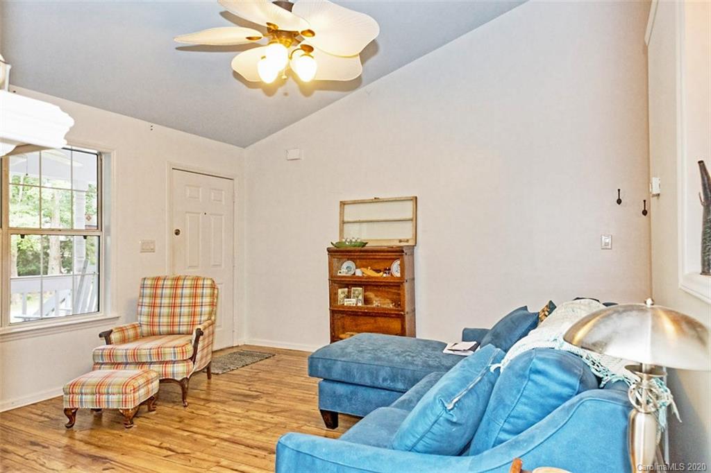 264 Bubbling Well Road Denver, NC 28037 - Photo 13 of 43 Gallery Image 13