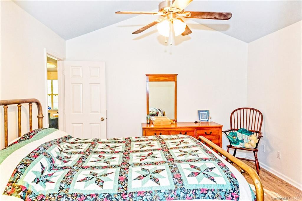 264 Bubbling Well Road Denver, NC 28037 - Photo 29 of 43 Gallery Image 29