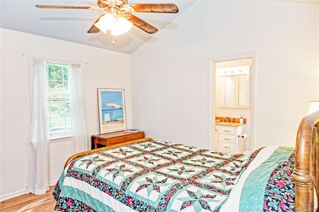 264 Bubbling Well Road Denver, NC 28037 - Photo 30 of 43 Gallery Image 30