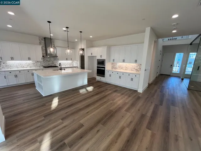 $999,000 | 16127 Purdy Court, Lathrop, CA 95330