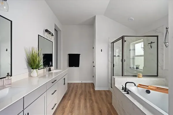 $2,775 | 108 Charles Zanco Drive, Bastrop, TX 78602