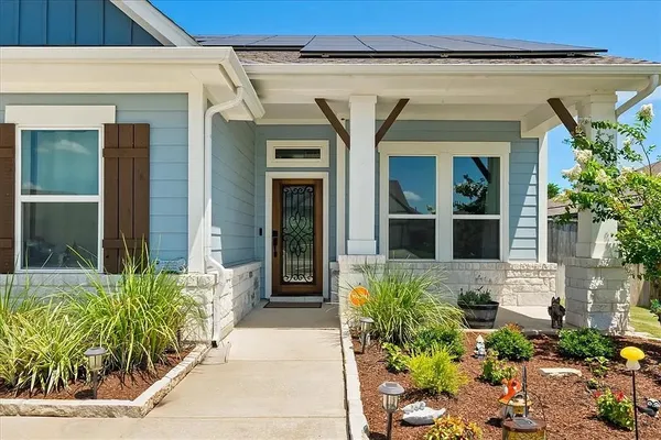 $2,775 | 108 Charles Zanco Drive, Bastrop, TX 78602