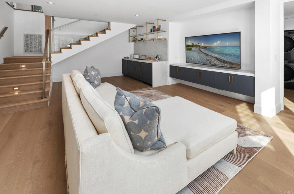 5315 La Crescenta Road Rancho Santa Fe, CA 92067 - Photo 19 of 31 Game Room
