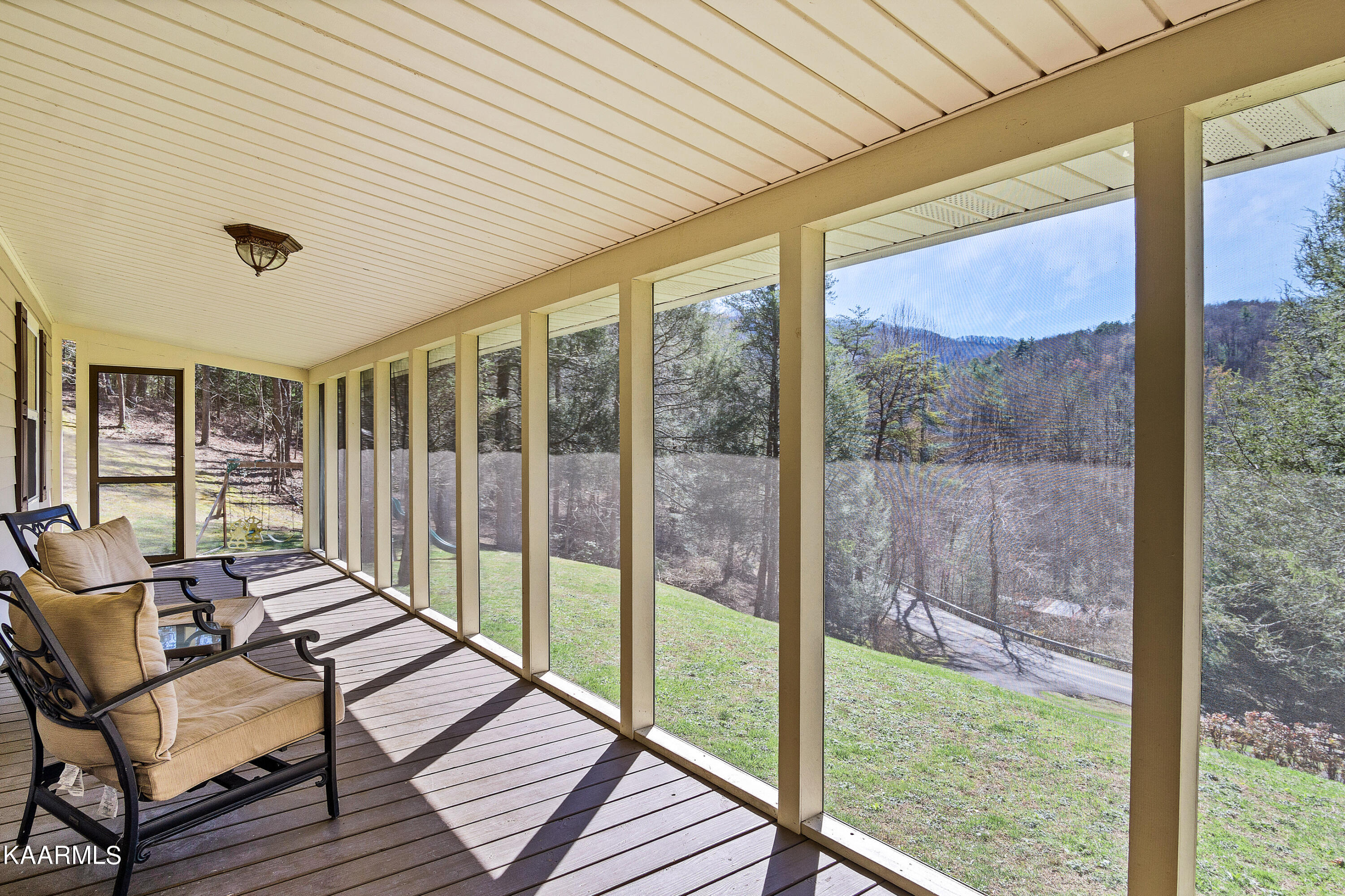 4929 Henry Town Road Sevierville, TN 37876 - Photo 5 of 30 DSC03250