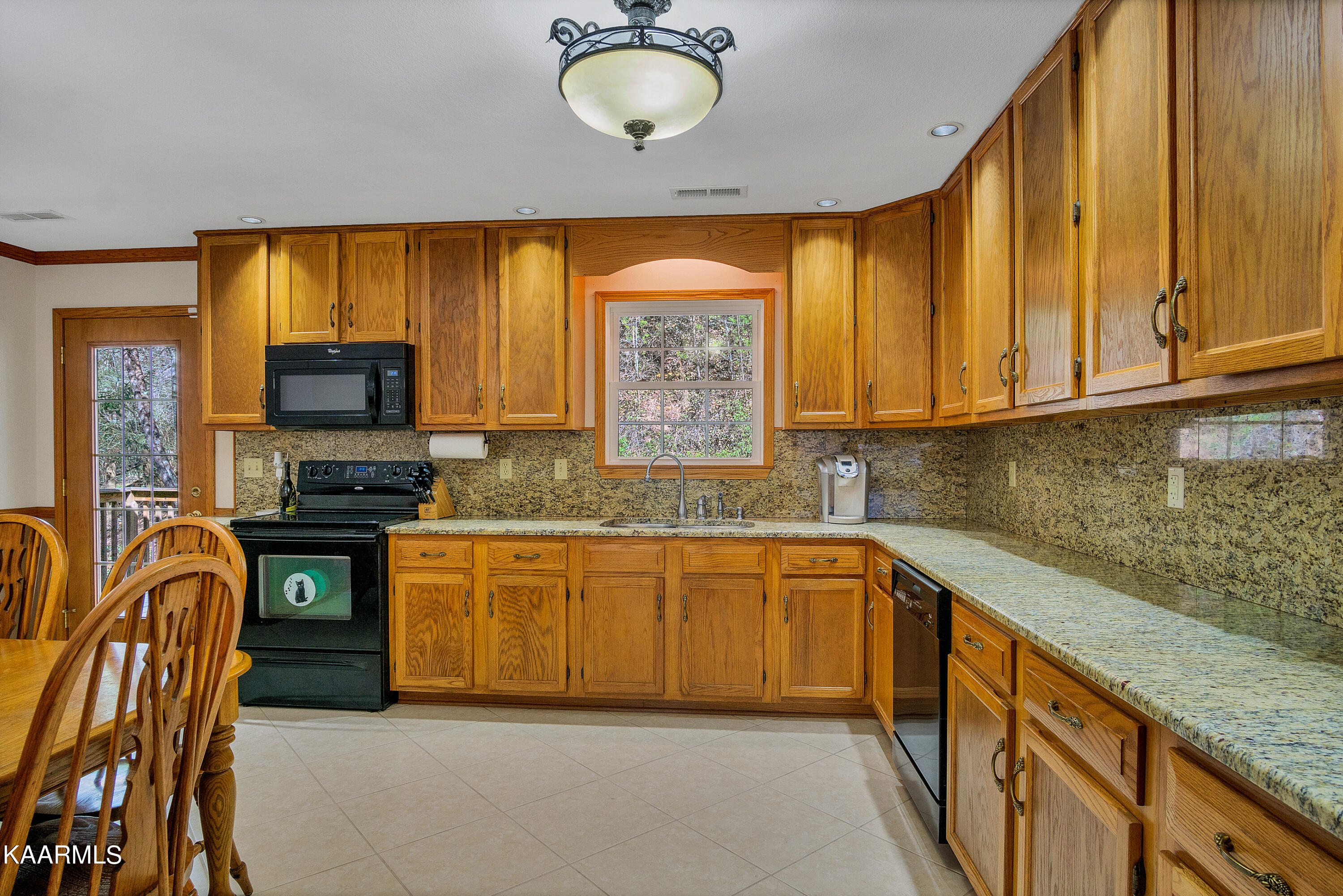 4929 Henry Town Road Sevierville, TN 37876 - Photo 8 of 30 DSC03272