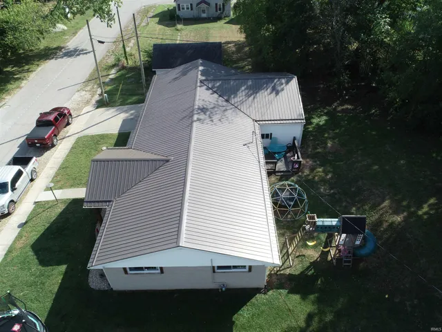 $265,000 | 100 South John Poindexter Street, Odon, IN 47562