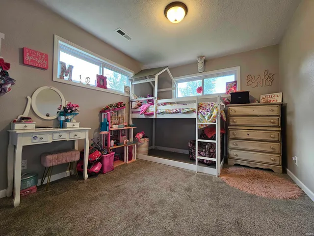 $265,000 | 100 South John Poindexter Street, Odon, IN 47562