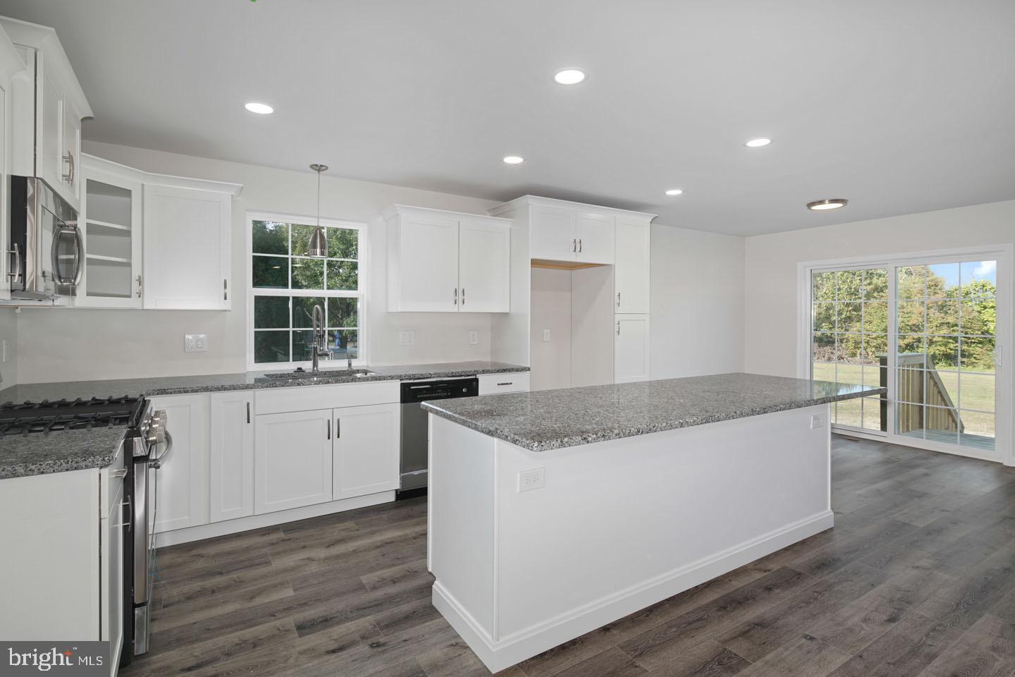 541 North 1st Road Hammonton, NJ 08037 - Photo 8 of 38 Gallery Image 8