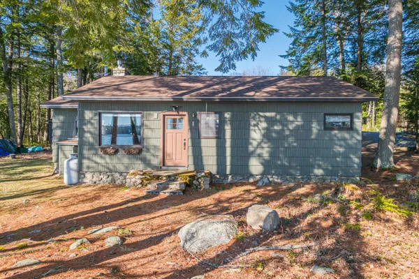 $3,395,000 | 148 Meadowbrook Lane, Naples, ME 04055