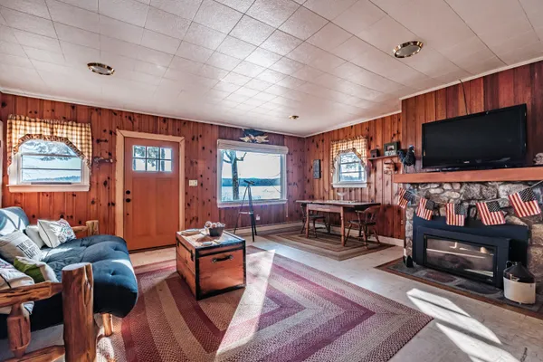 $3,395,000 | 148 Meadowbrook Lane, Naples, ME 04055